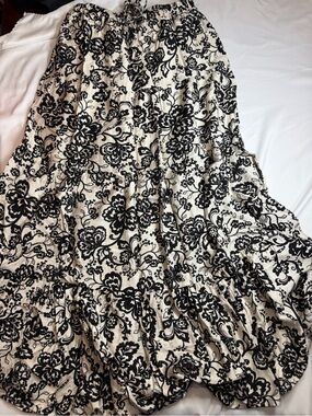 Solitaire Cream Maxi Skirt with Black Floral Print